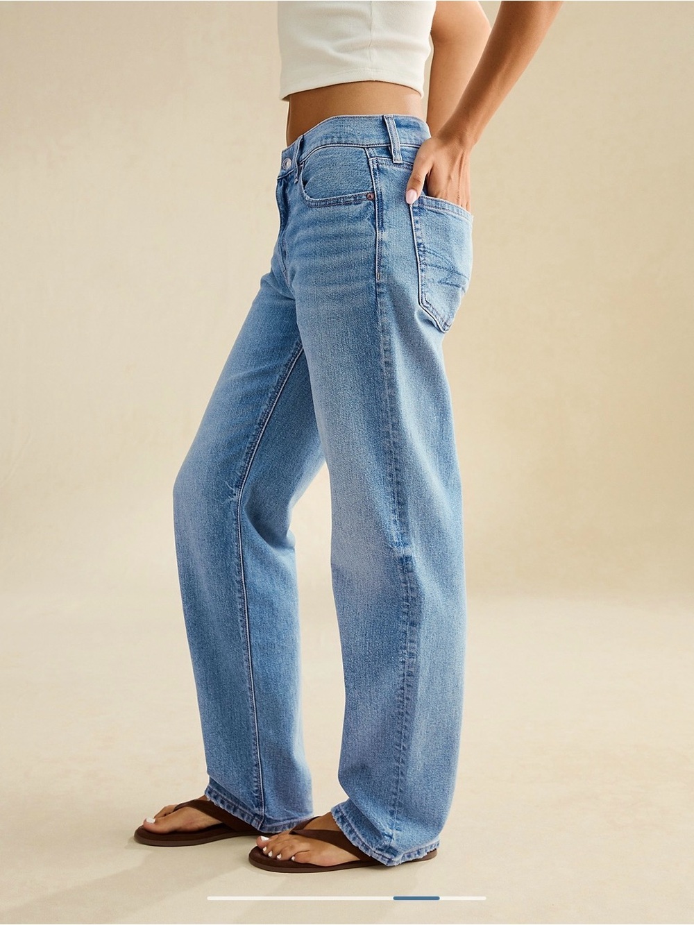 American Eagle Low-Rise Baggy Straight Jean - Picture 3 of 6